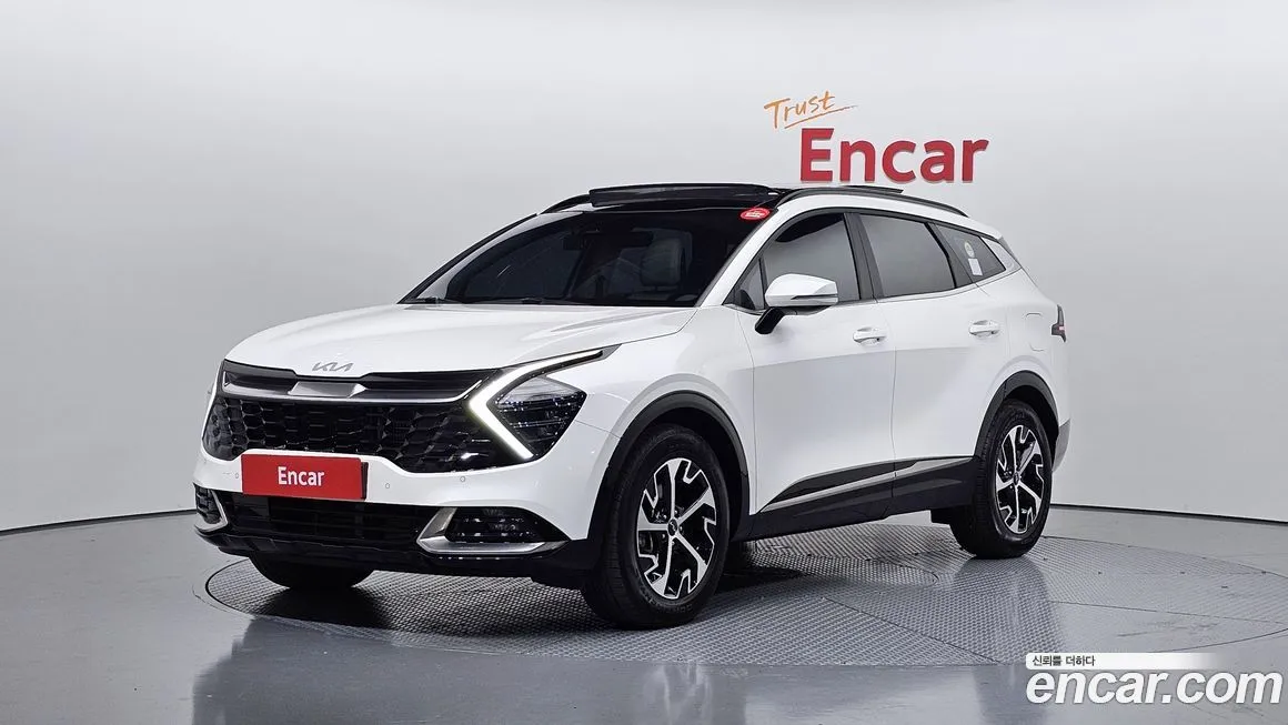 Kia Sportage — фото 1