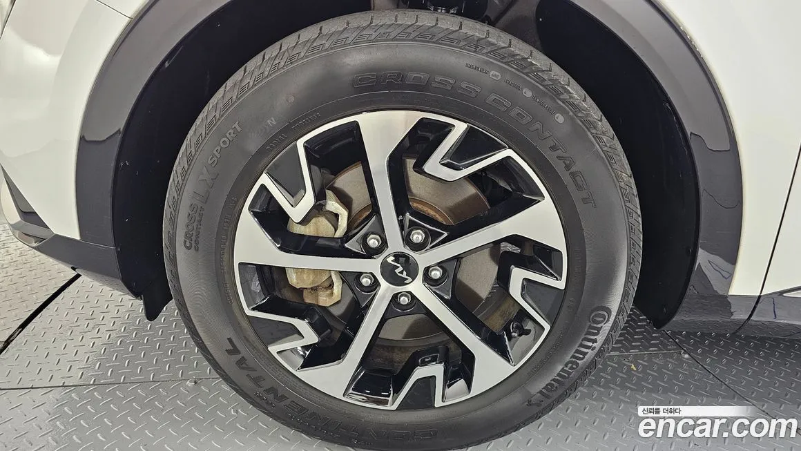 Kia Sportage — фото 5