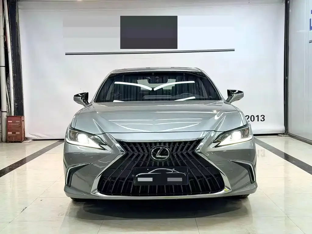 Lexus ES — фото 2