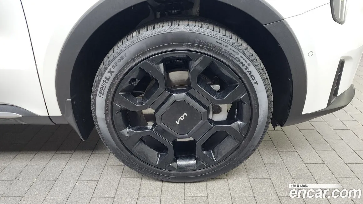 Kia Sorento — фото 5