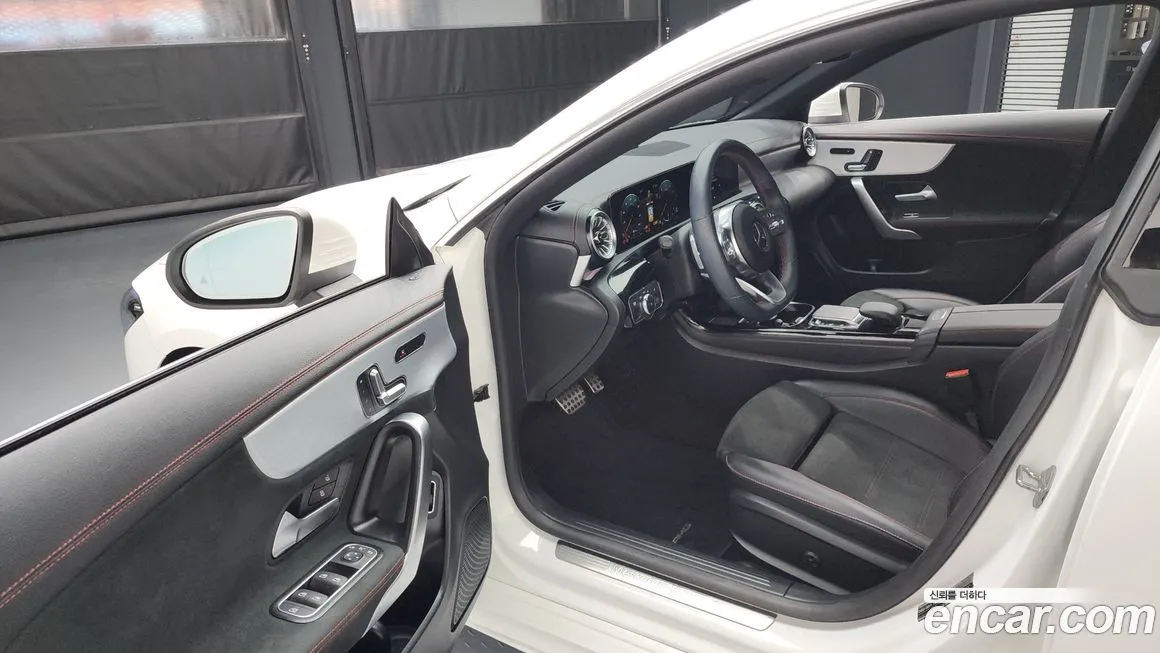 Mercedes-Benz CLA-Class — фото 10