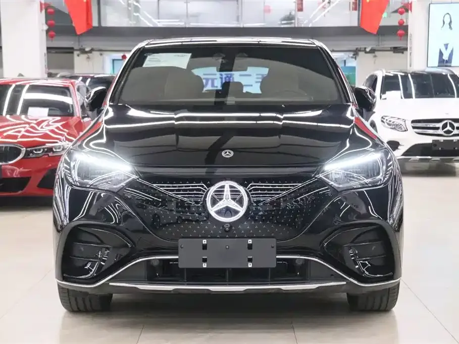 Mercedes-Benz EQE SUV — фото 2