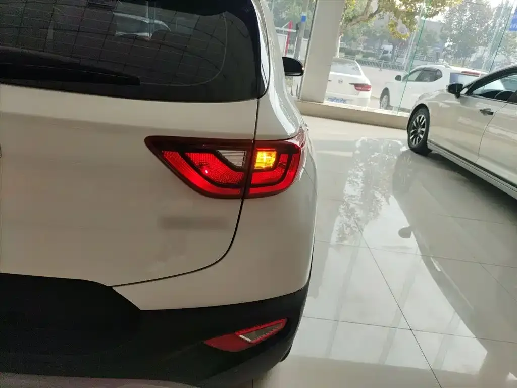 Kia KX1 — фото 8