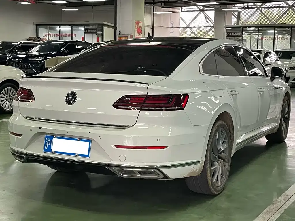 Volkswagen CC — фото 3
