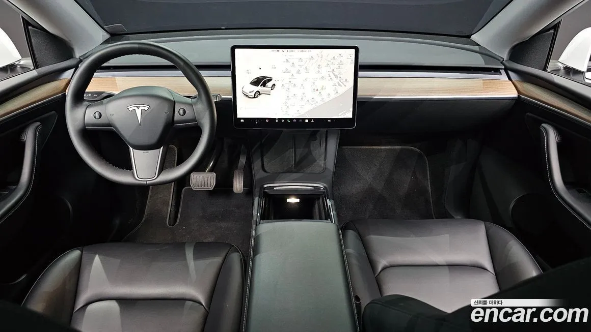 Tesla Model Y — фото 7