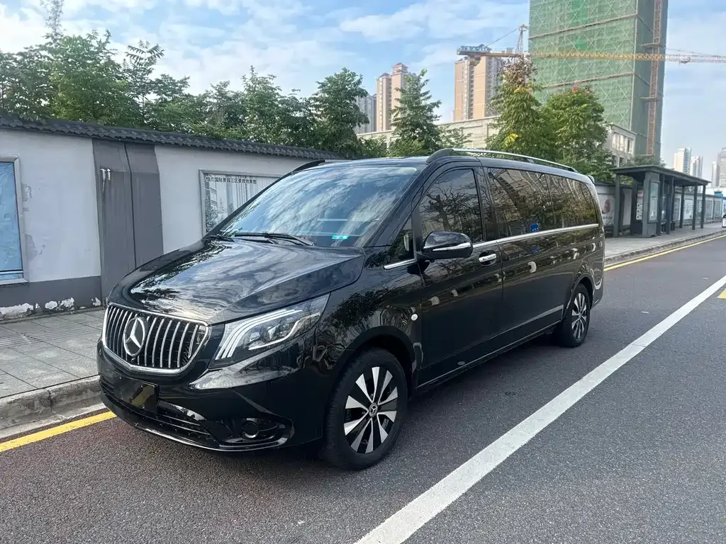 Mercedes-Benz Vito — фото 1