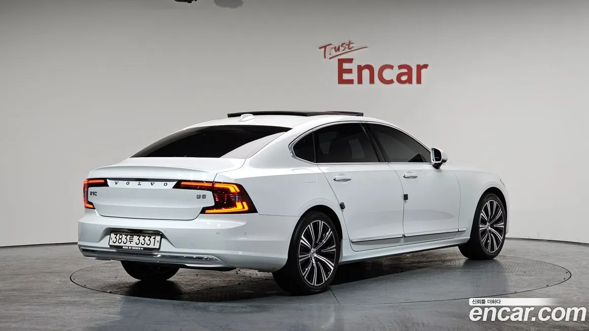 Volvo S90 — фото 2