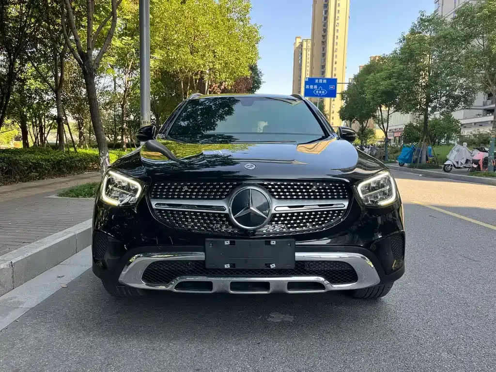 Mercedes-Benz GLC — фото 1