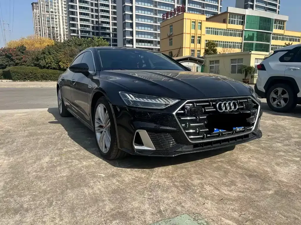 Audi A7L — фото 3