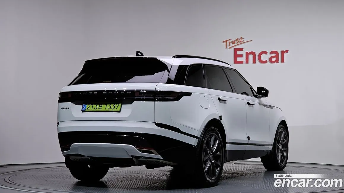 Land Rover Range Rover Velar — фото 2