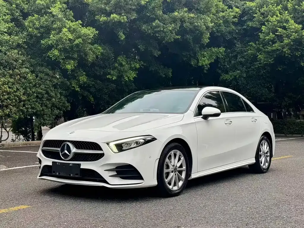 Mercedes-Benz A-Class — фото 1