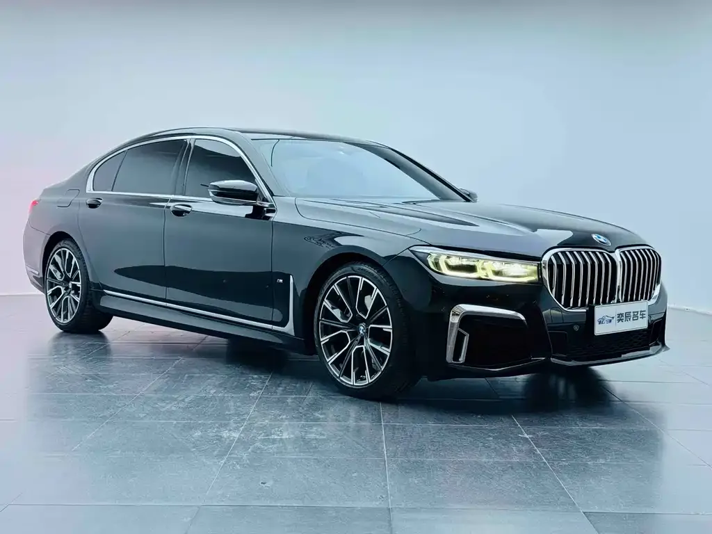 BMW 7 Series — фото 3