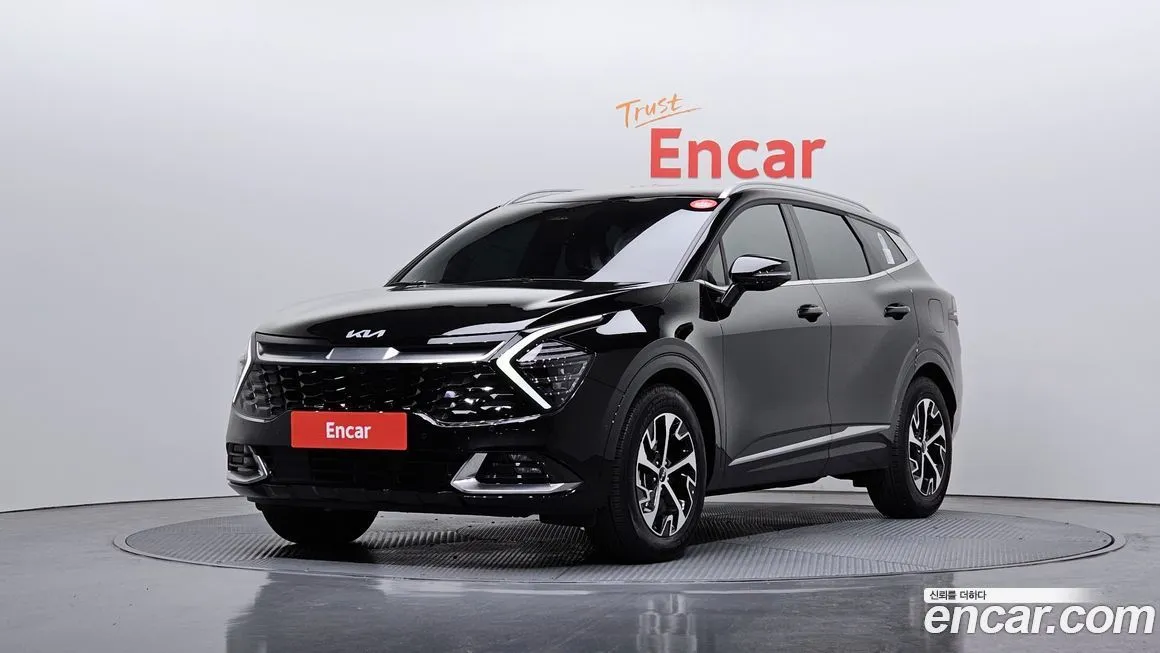 Kia Sportage — фото 1