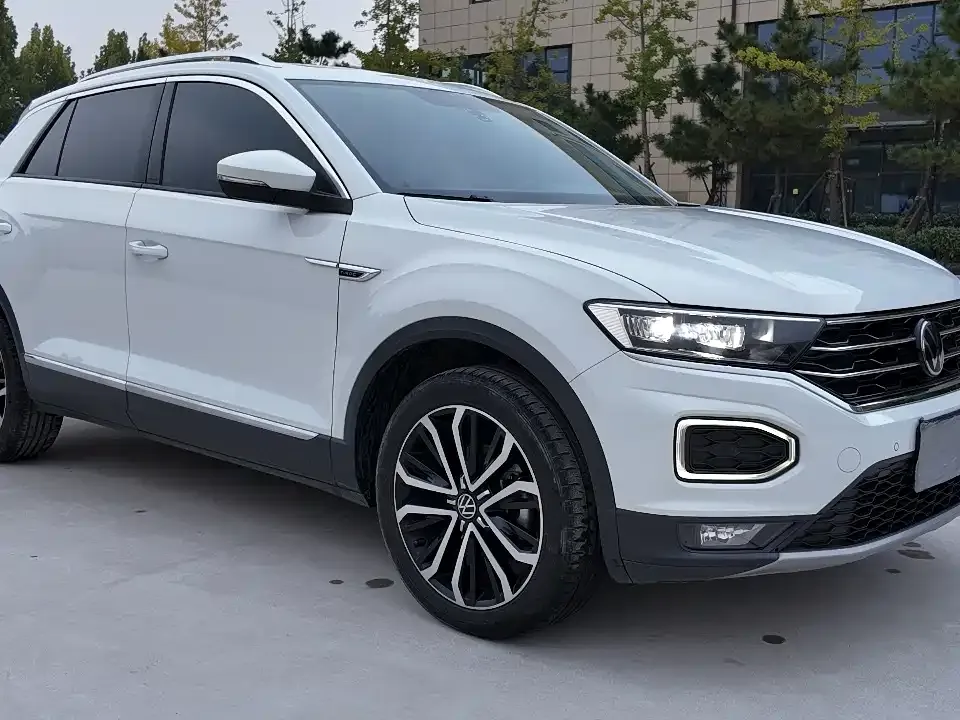 Volkswagen T-Roc — фото 4