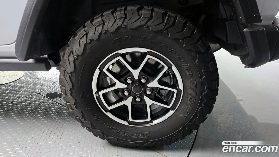 Jeep Wrangler — фото 5