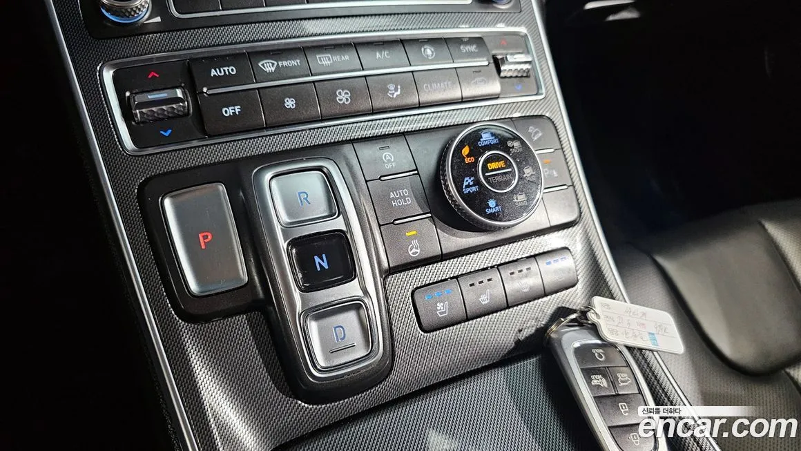 Hyundai Santafe — фото 9