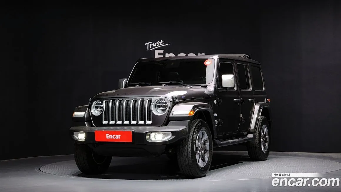 Jeep Wrangler — фото 1