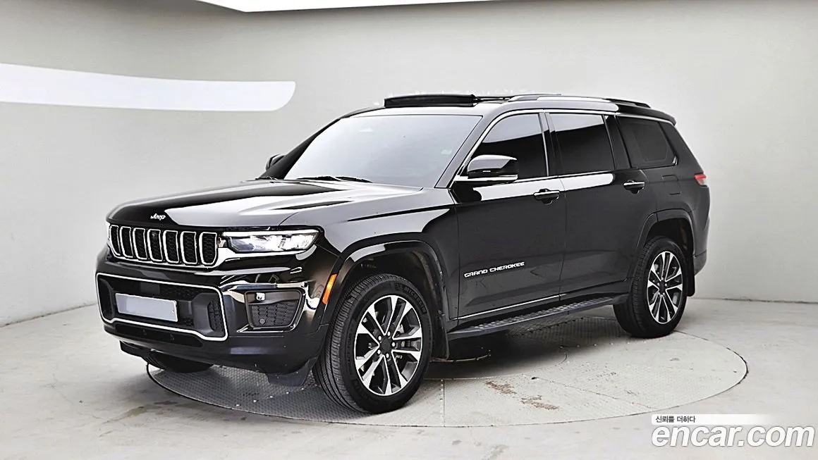 Jeep Cherokee — фото 1