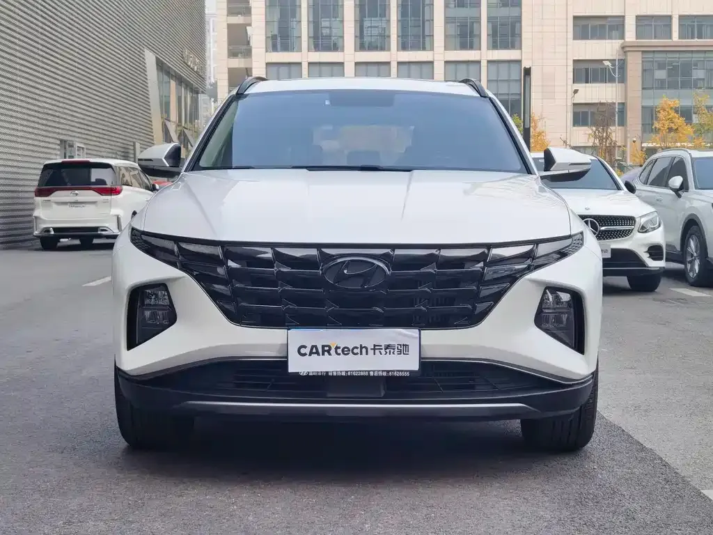 Hyundai Tucson — фото 2