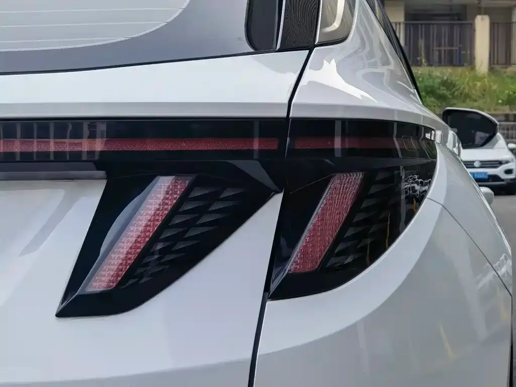 Hyundai Tucson — фото 9