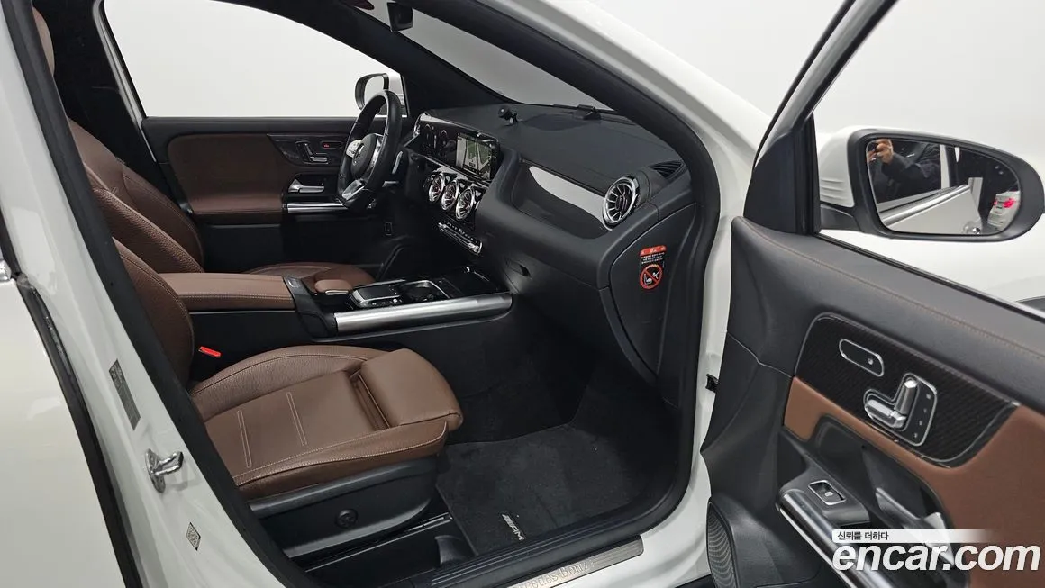Mercedes-Benz GLA-Class — фото 10