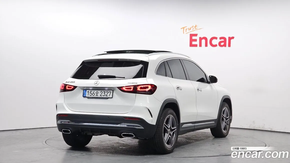 Mercedes-Benz GLA-Class — фото 2