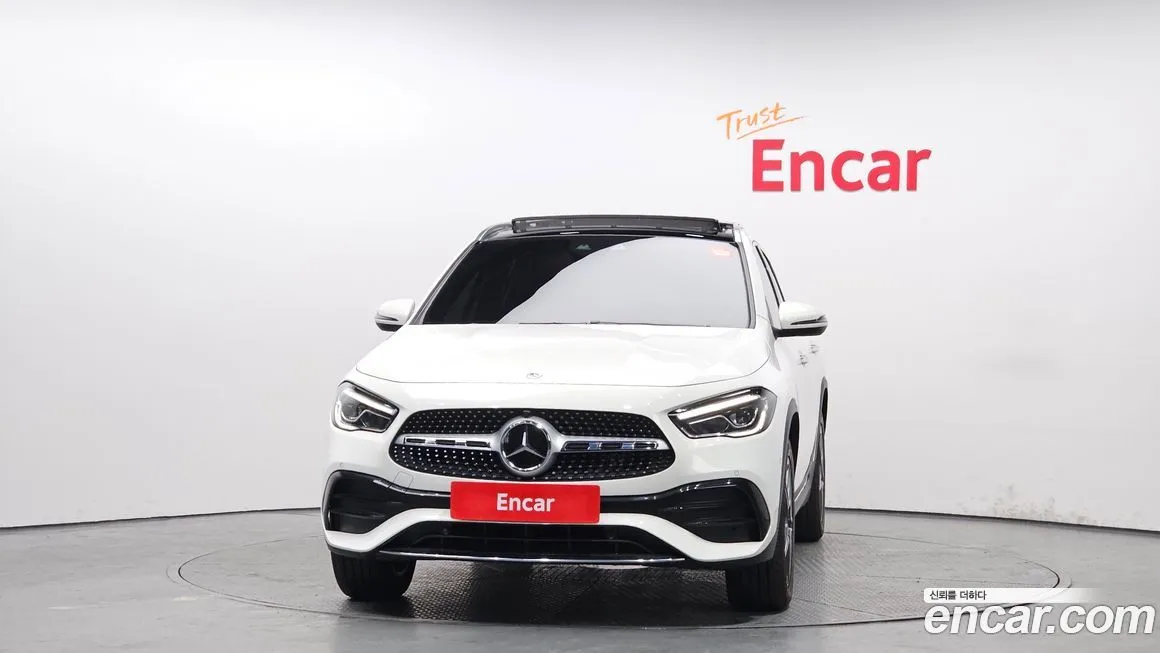 Mercedes-Benz GLA-Class — фото 3