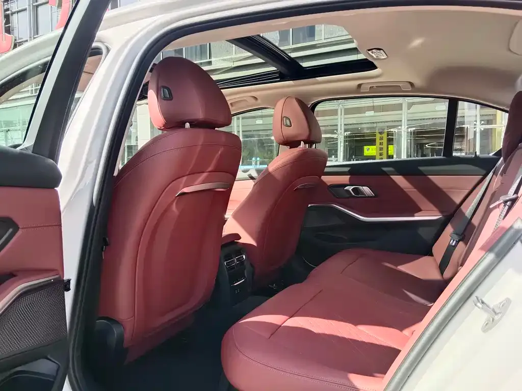 BMW i3 — фото 10