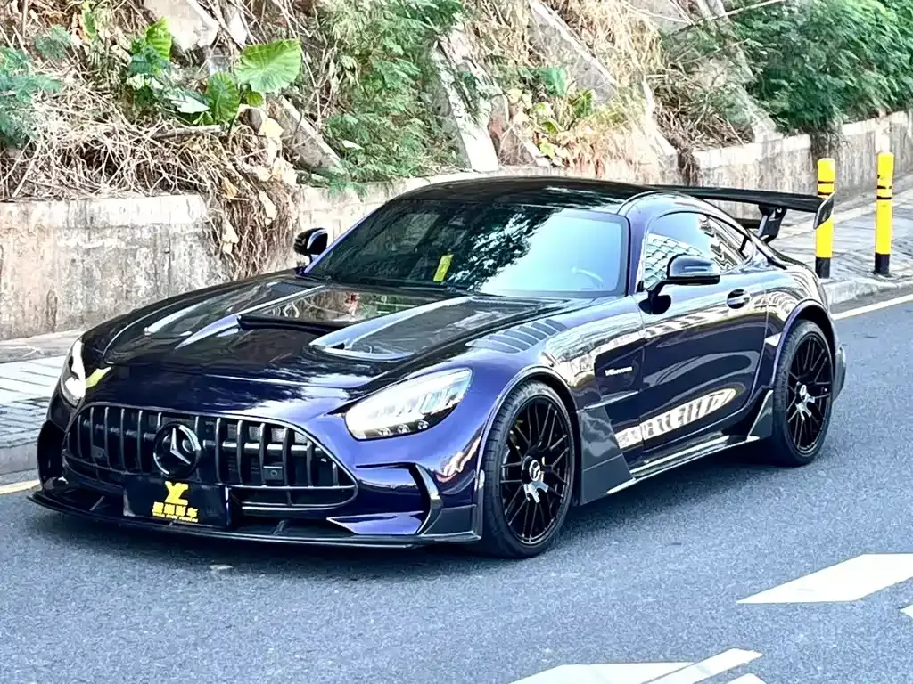 Mercedes-Benz AMG GT — фото 1