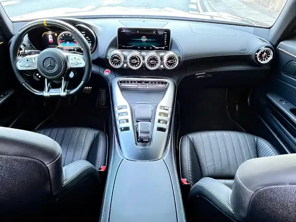 Mercedes-Benz AMG GT — фото 5