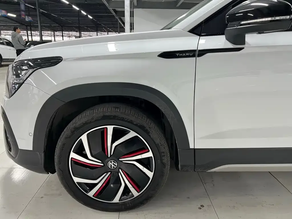 Volkswagen Tharu — фото 4