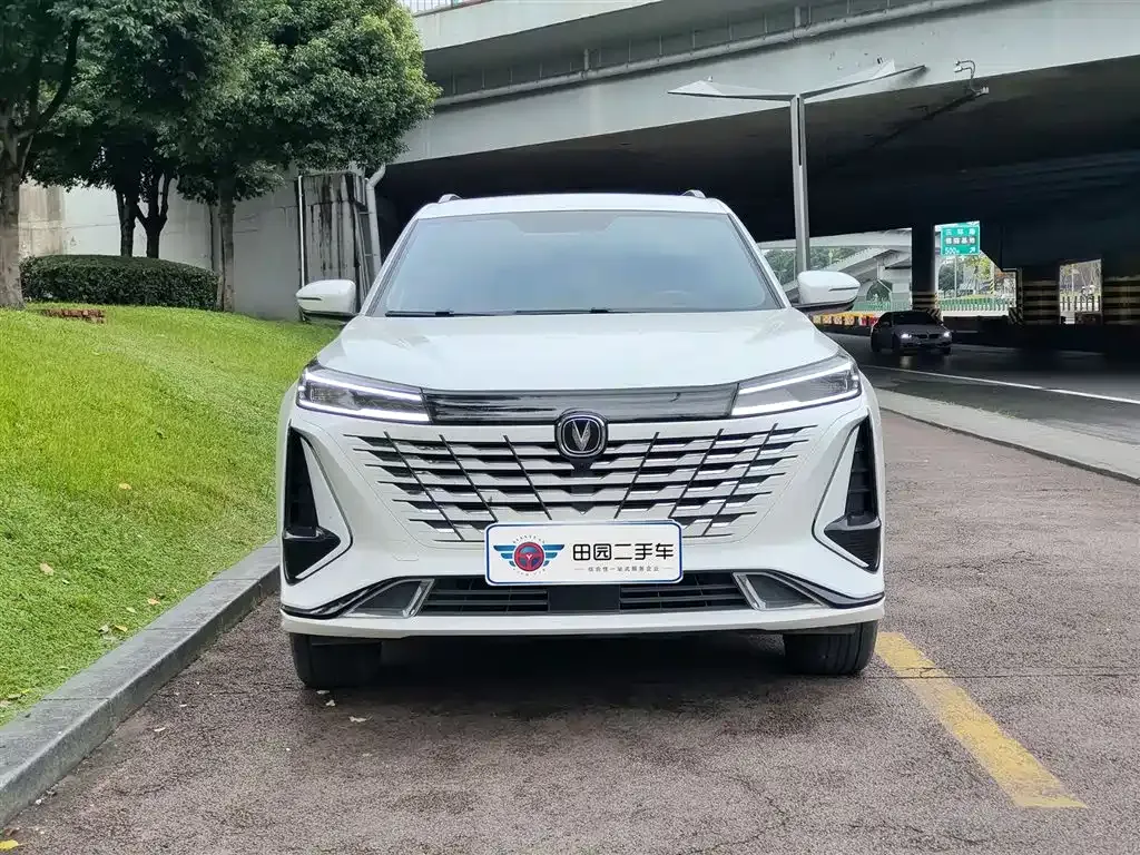 Changan CS75 PLUS iDD — фото 2