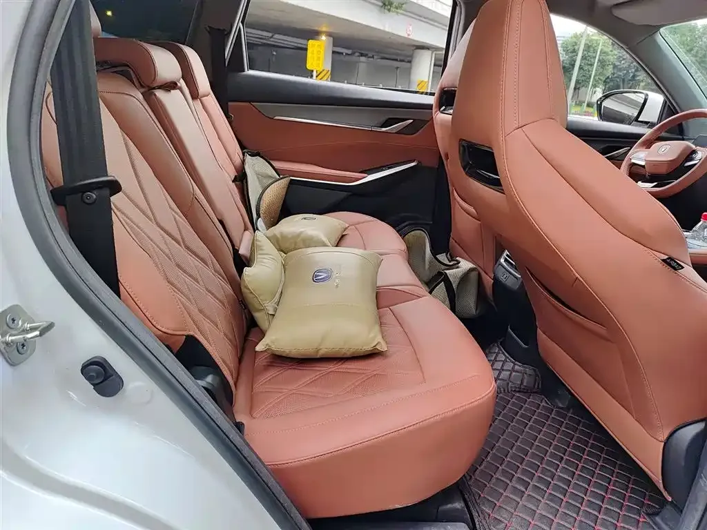 Changan CS75 PLUS iDD — фото 9