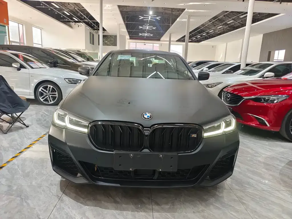 BMW 5 Series New Energy — фото 2