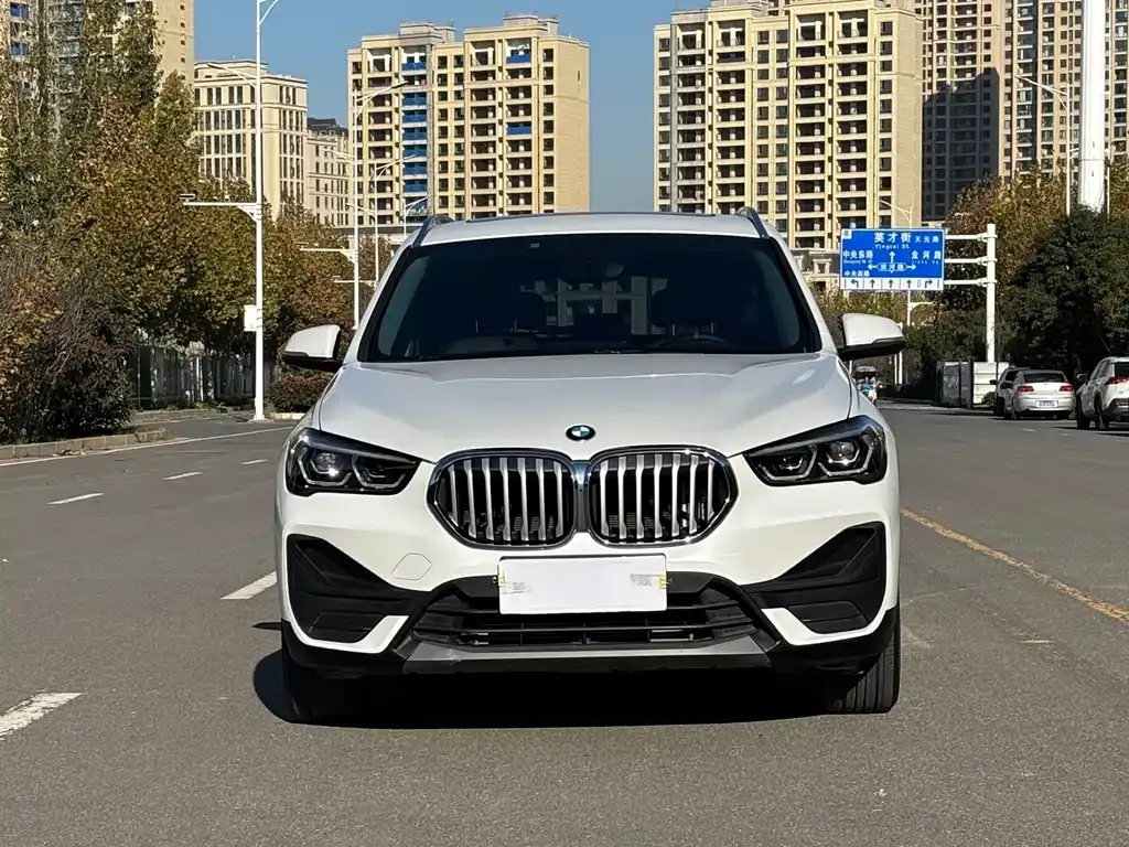 BMW X1 — фото 2