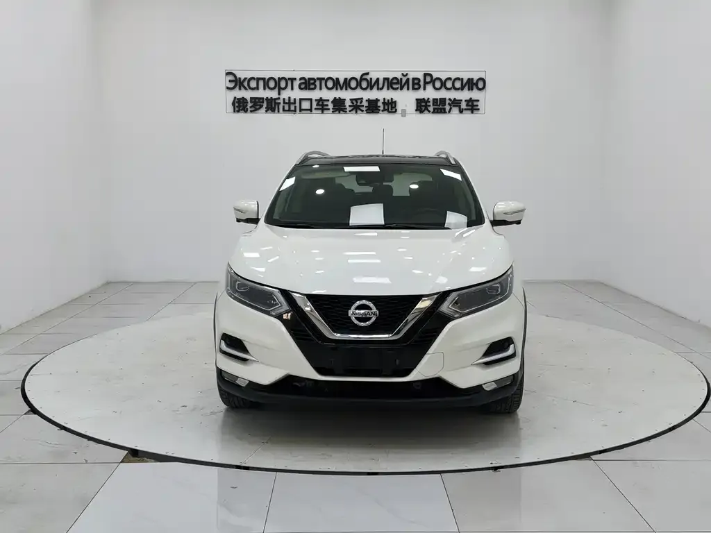 Nissan Qashqai — фото 2