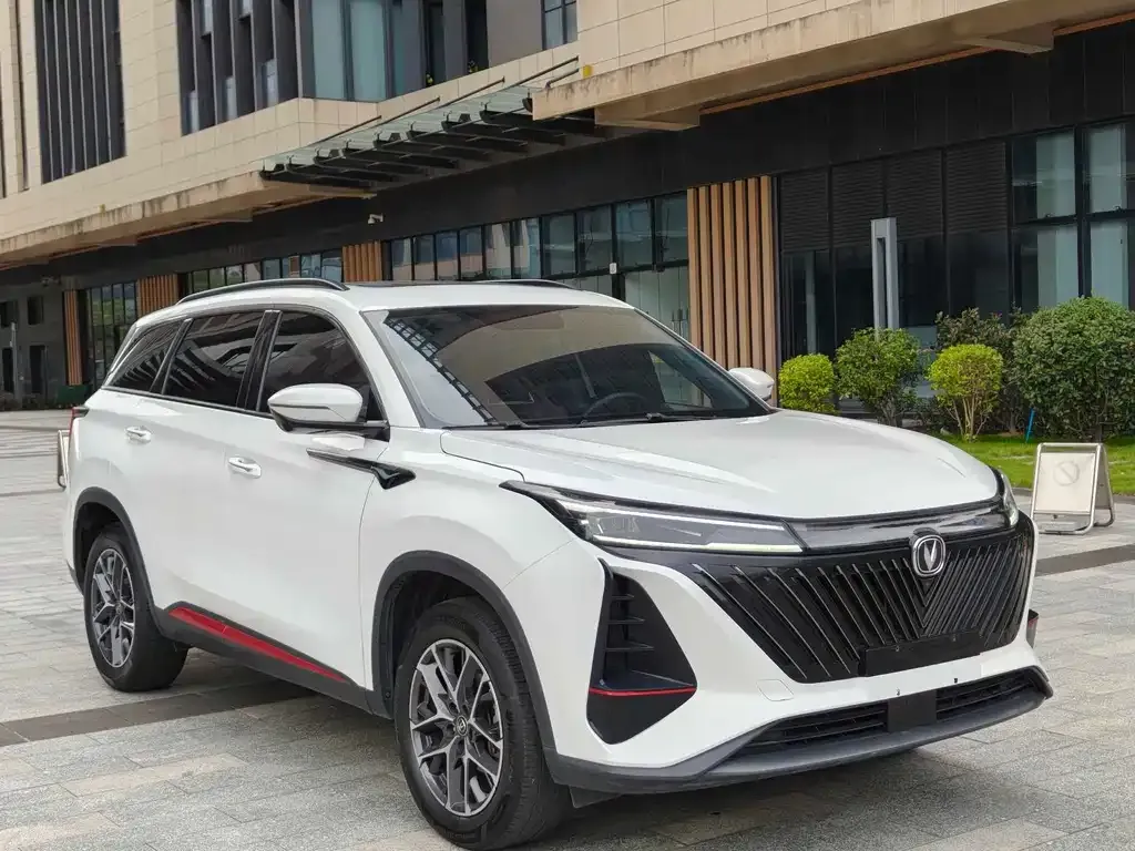 Changan CS75PLUS — фото 4