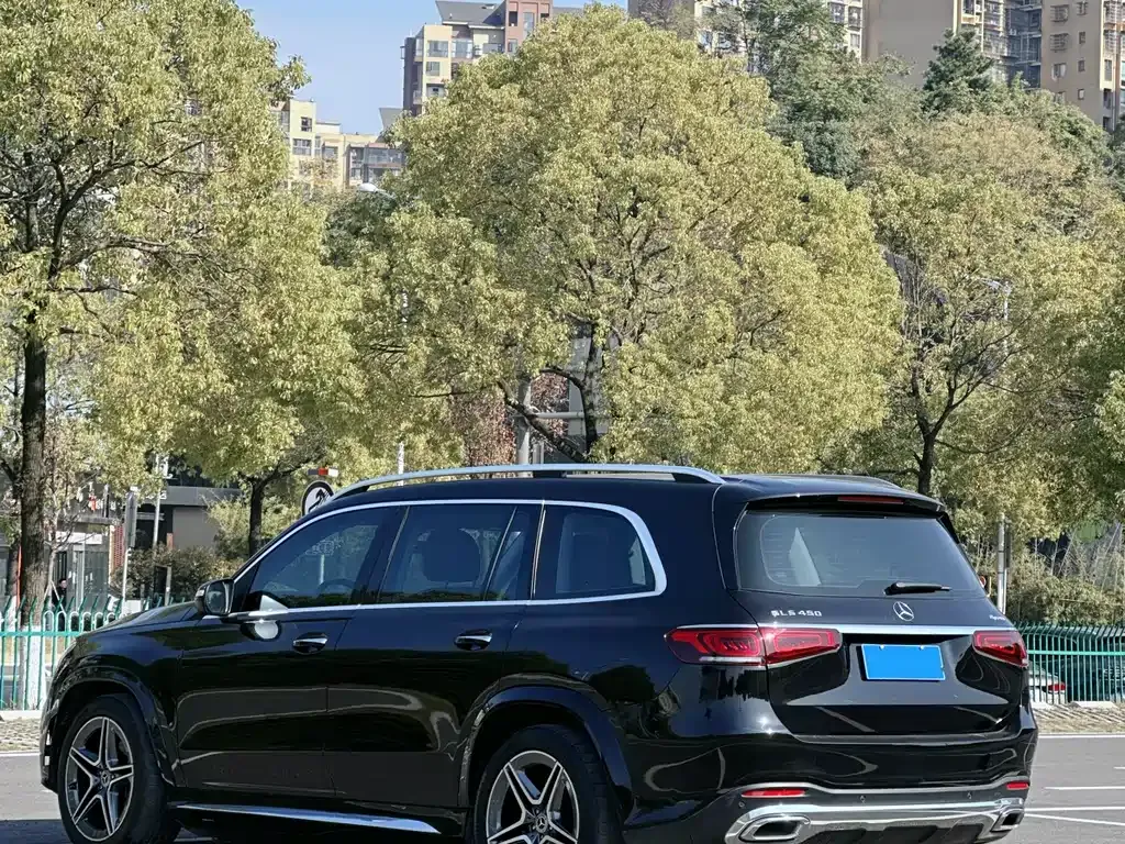 Mercedes-Benz GLS — фото 6
