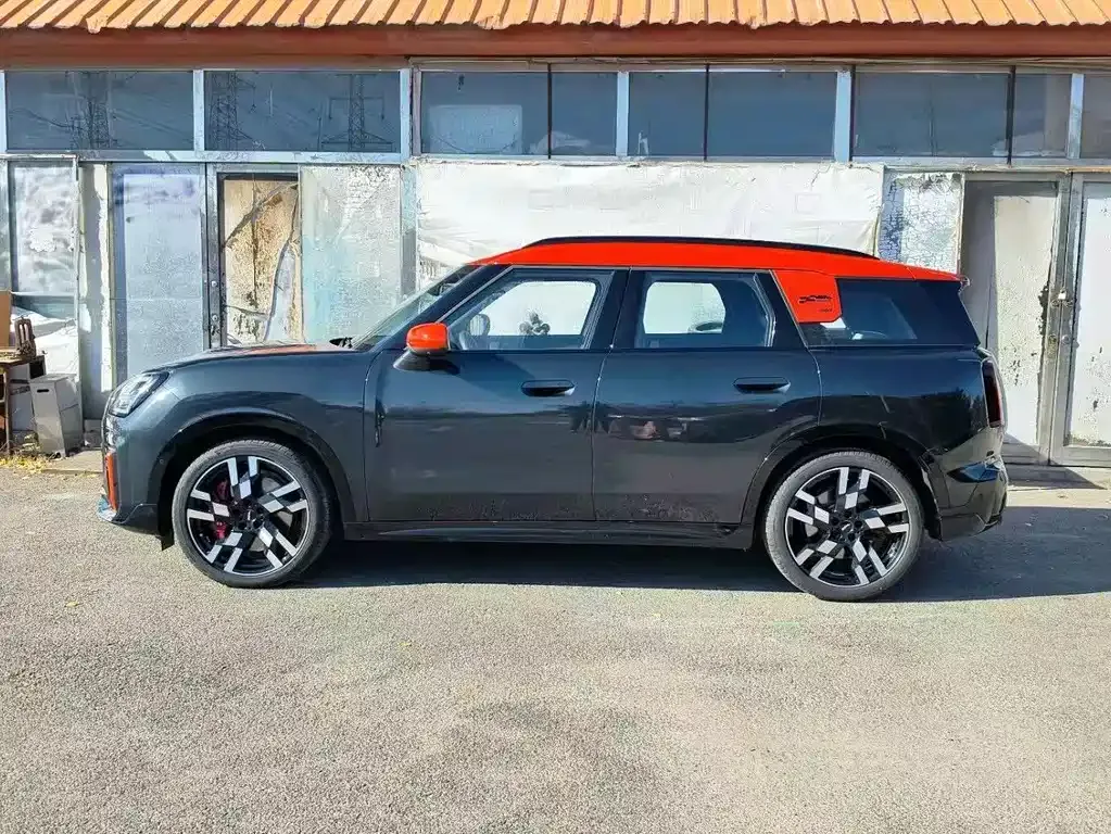 MINI Countryman JCW — фото 4
