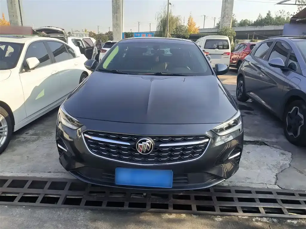 Buick Regal — фото 3