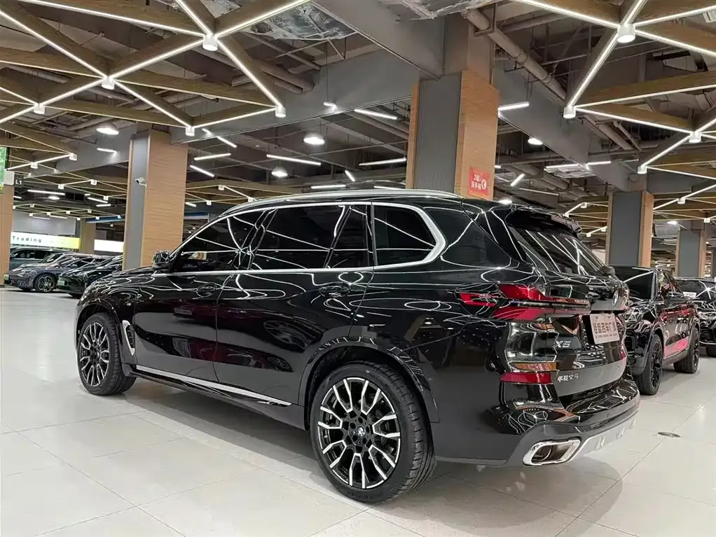 BMW X5 — фото 5