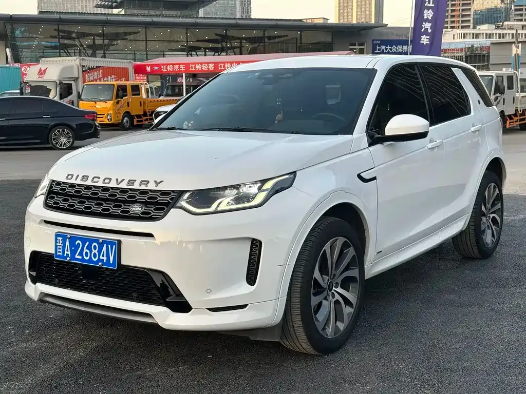Land Rover Discovery Sport — фото 1