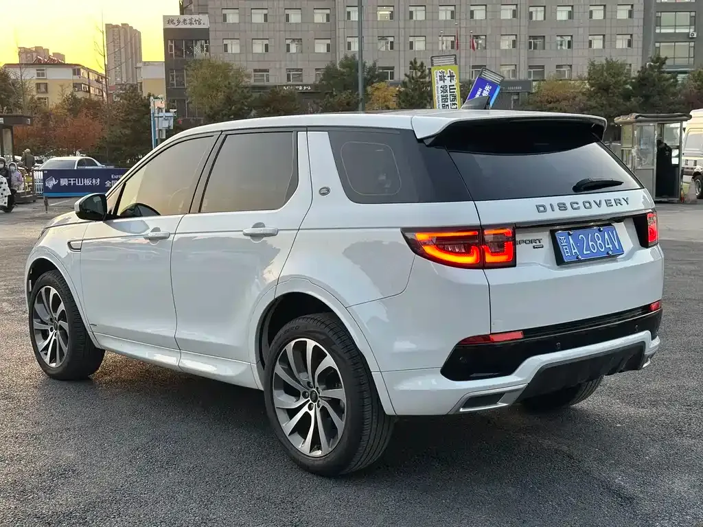 Land Rover Discovery Sport — фото 6