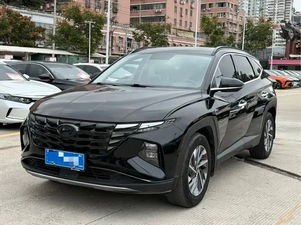 Hyundai Tucson — фото 1