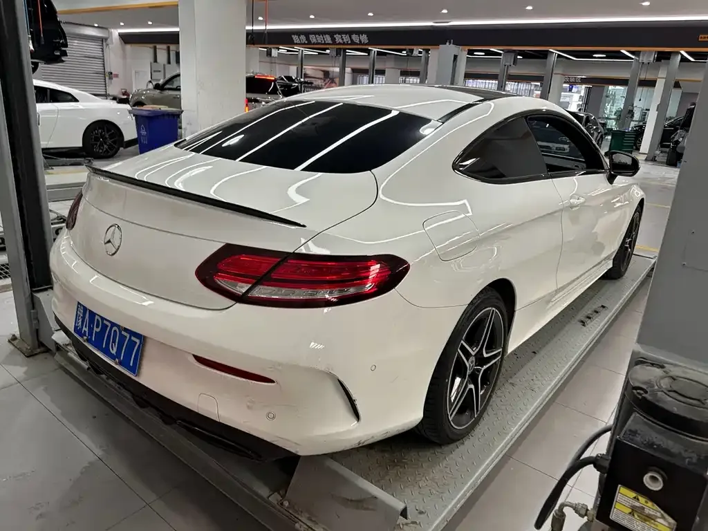 Mercedes-Benz C-Class (Import) — фото 5