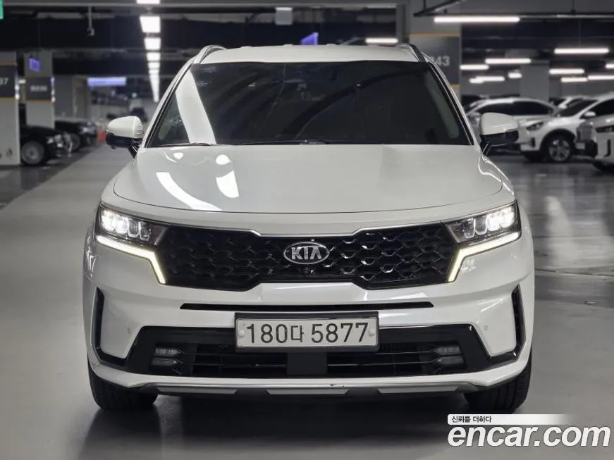 Kia Sorento — фото 1
