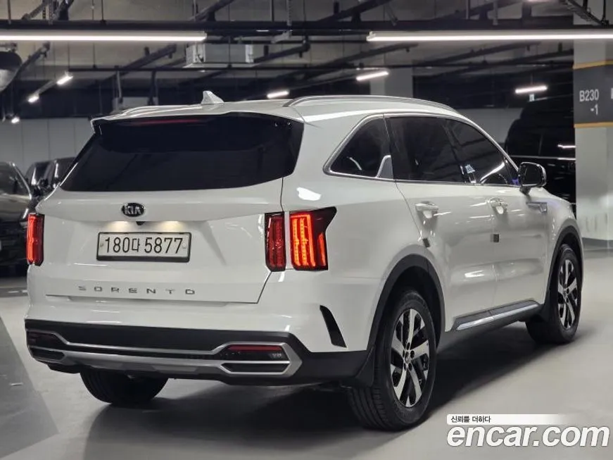 Kia Sorento — фото 3