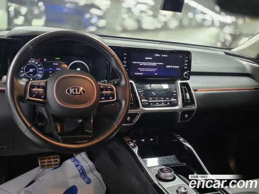 Kia Sorento — фото 6