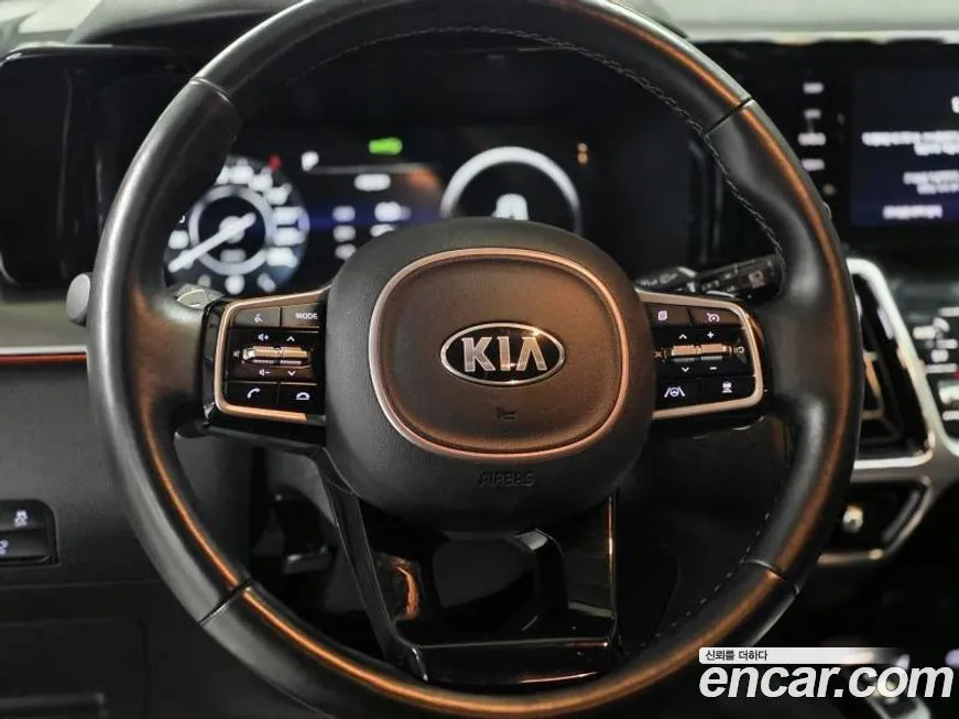 Kia Sorento — фото 7