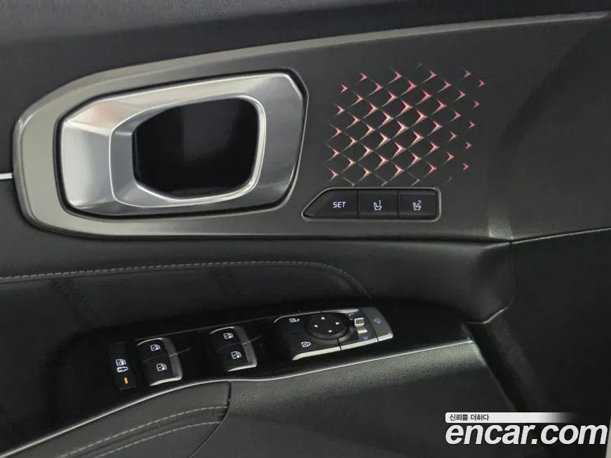 Kia Sorento — фото 8